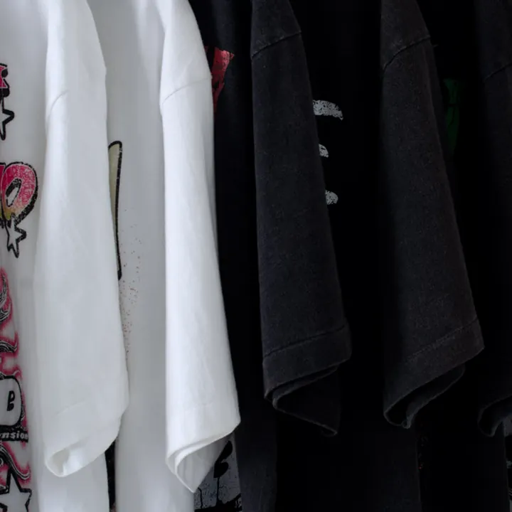 ตัวอย่างรายละเอียดงานสกรีน DTG บนเสื้อสีดำจาก Loomora DTG